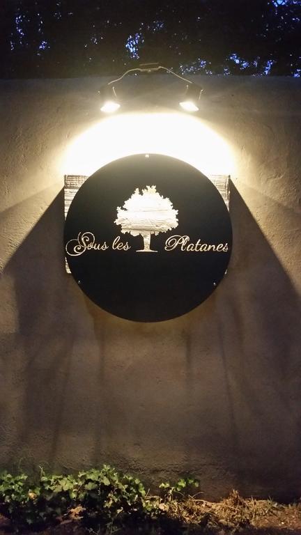 Sous Les Platanes B&B Шаторенар Екстер'єр фото